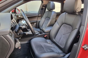 Porsche Macan null