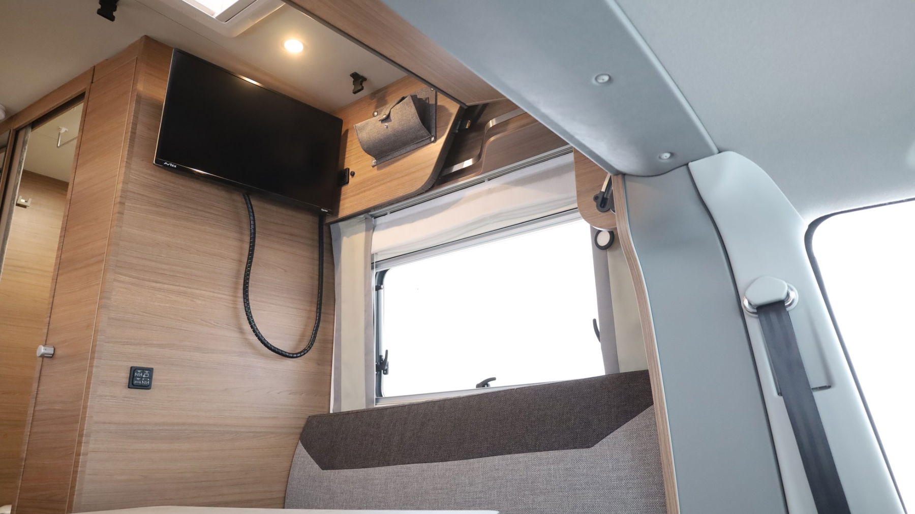 KNAUS TOURER VAN 500 LT VANSATION