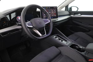 VW Golf Rabbit mHEV TSI DSG