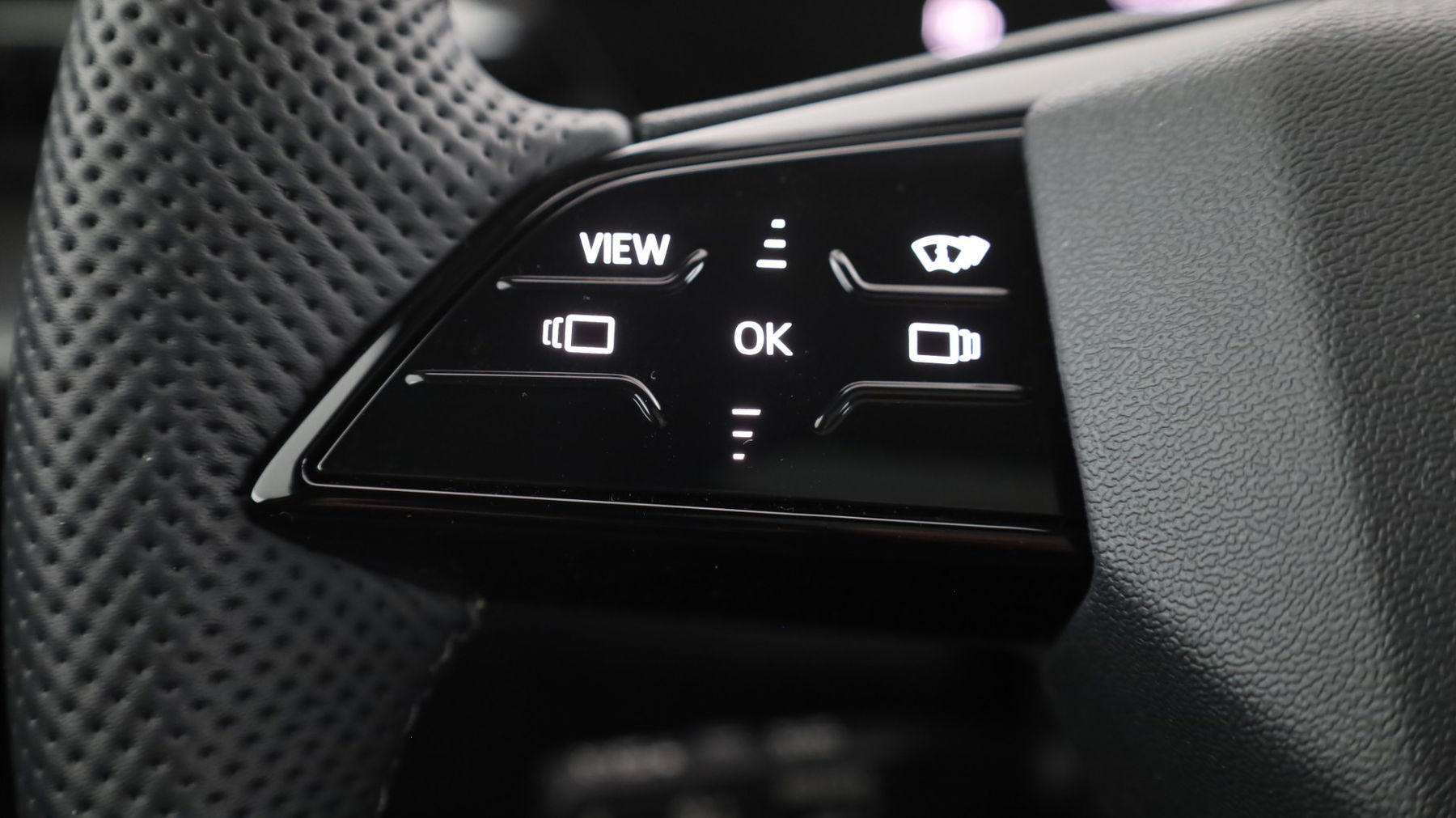 Audi Q5 SUV TDI quattro 150 kW null