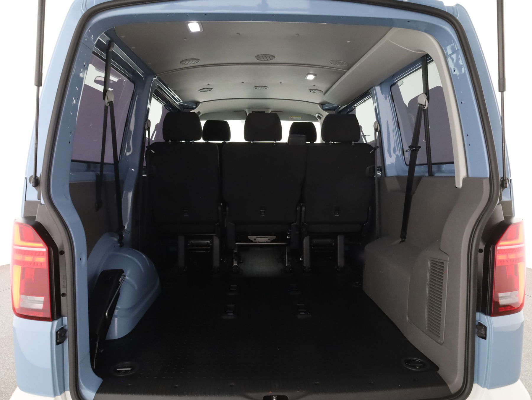 T6.1 Transporter Kombi 4 Motion