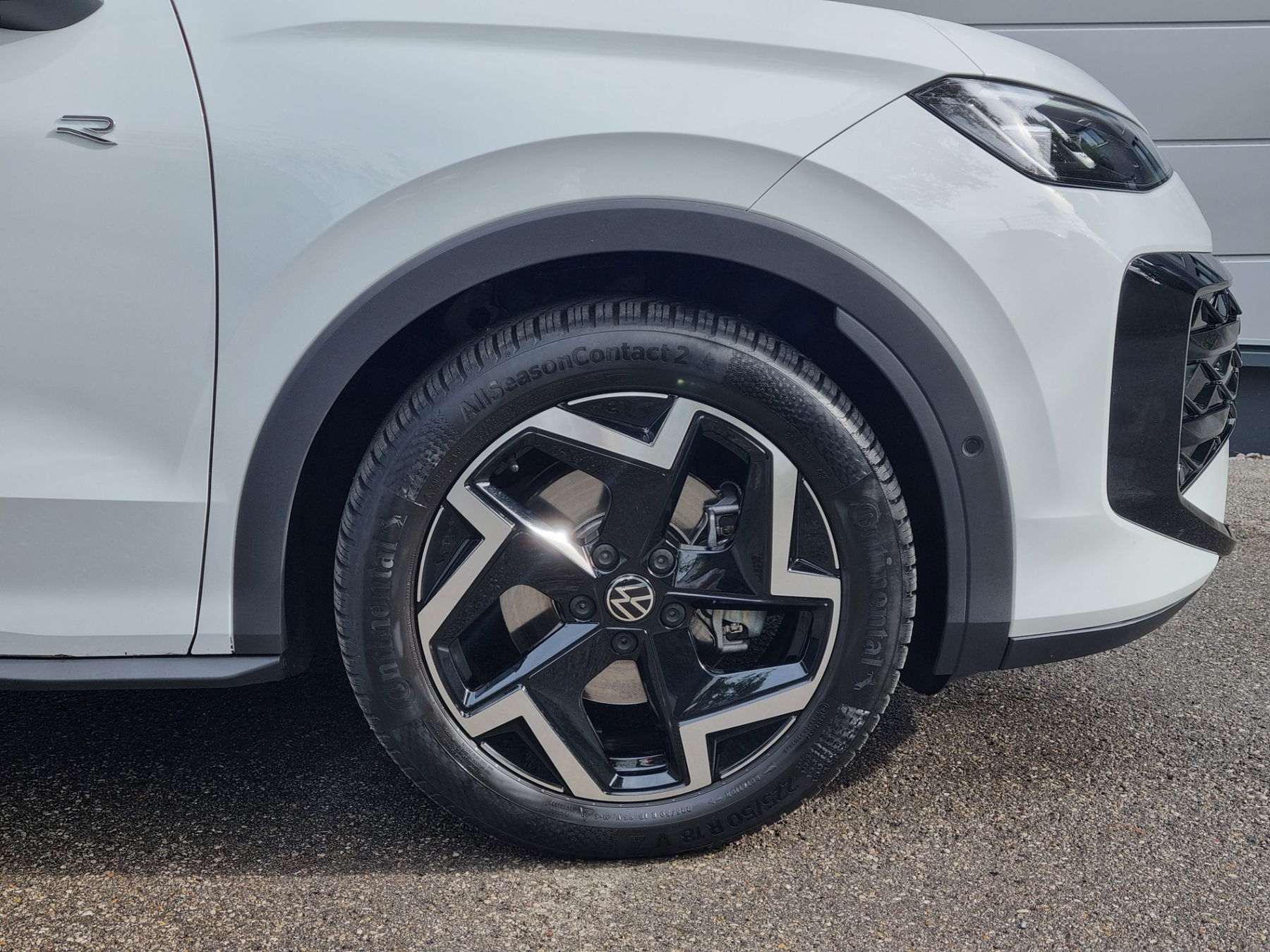VW T-Roc 1.5 eTSI R-Line