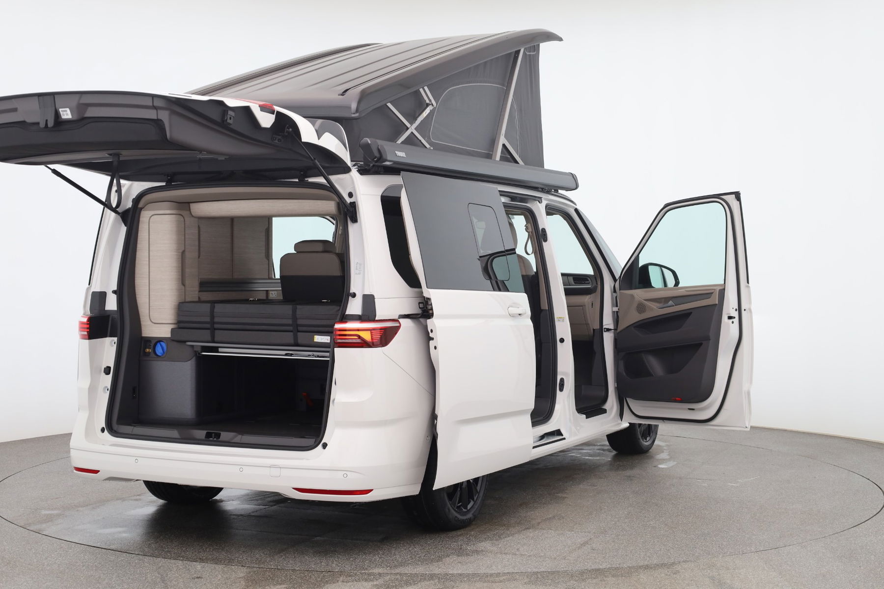 California Ocean eHybrid 180 kW 4M