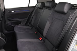 VW Golf Rabbit mHEV TSI DSG