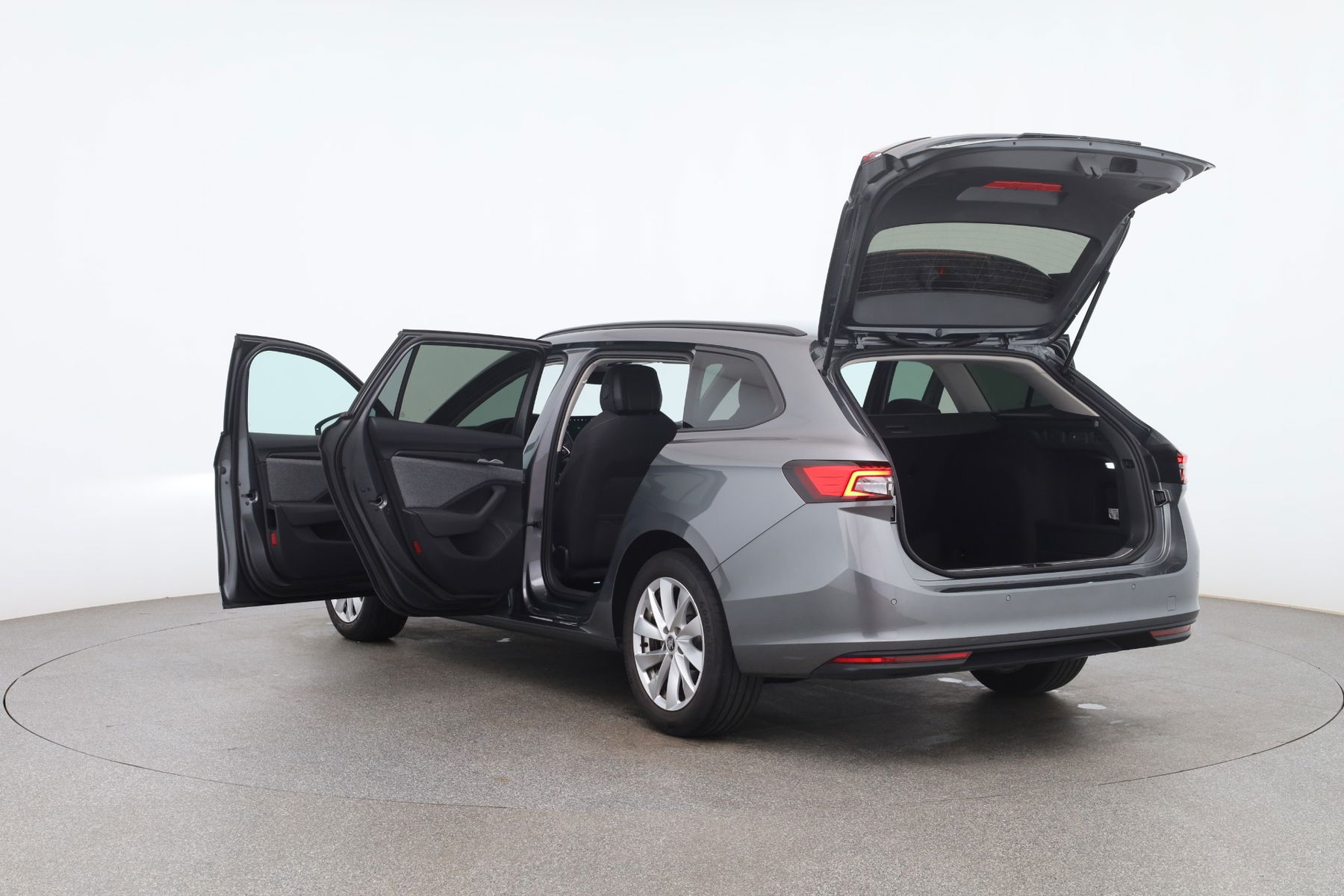 Skoda Superb Combi 2.0 TDI Selection null
