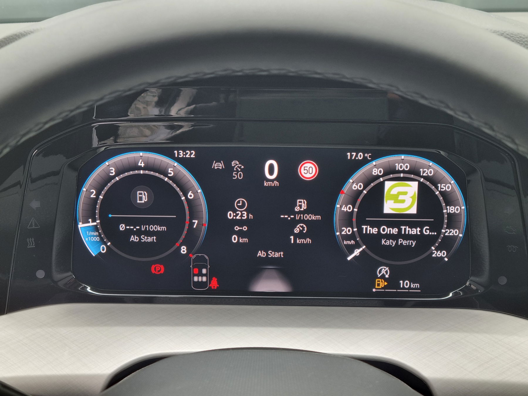 VW Golf VIII 1.5 TSI Life + 5J. Garantie + 18 Zoll + LED-Plus