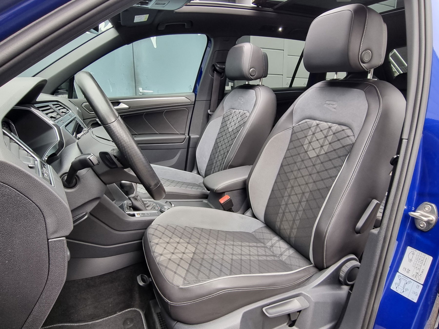VW Tiguan 2.0 TSI R-Line 4Motion OPF