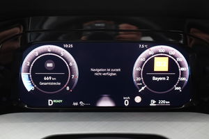 VW Golf Rabbit mHEV TSI DSG
