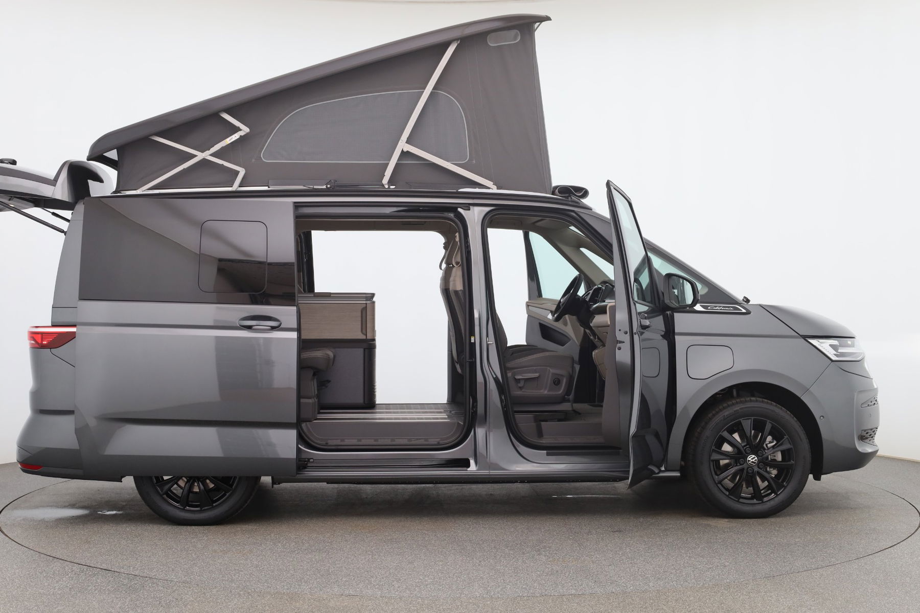 California Ocean eHybrid 180 kW 4M