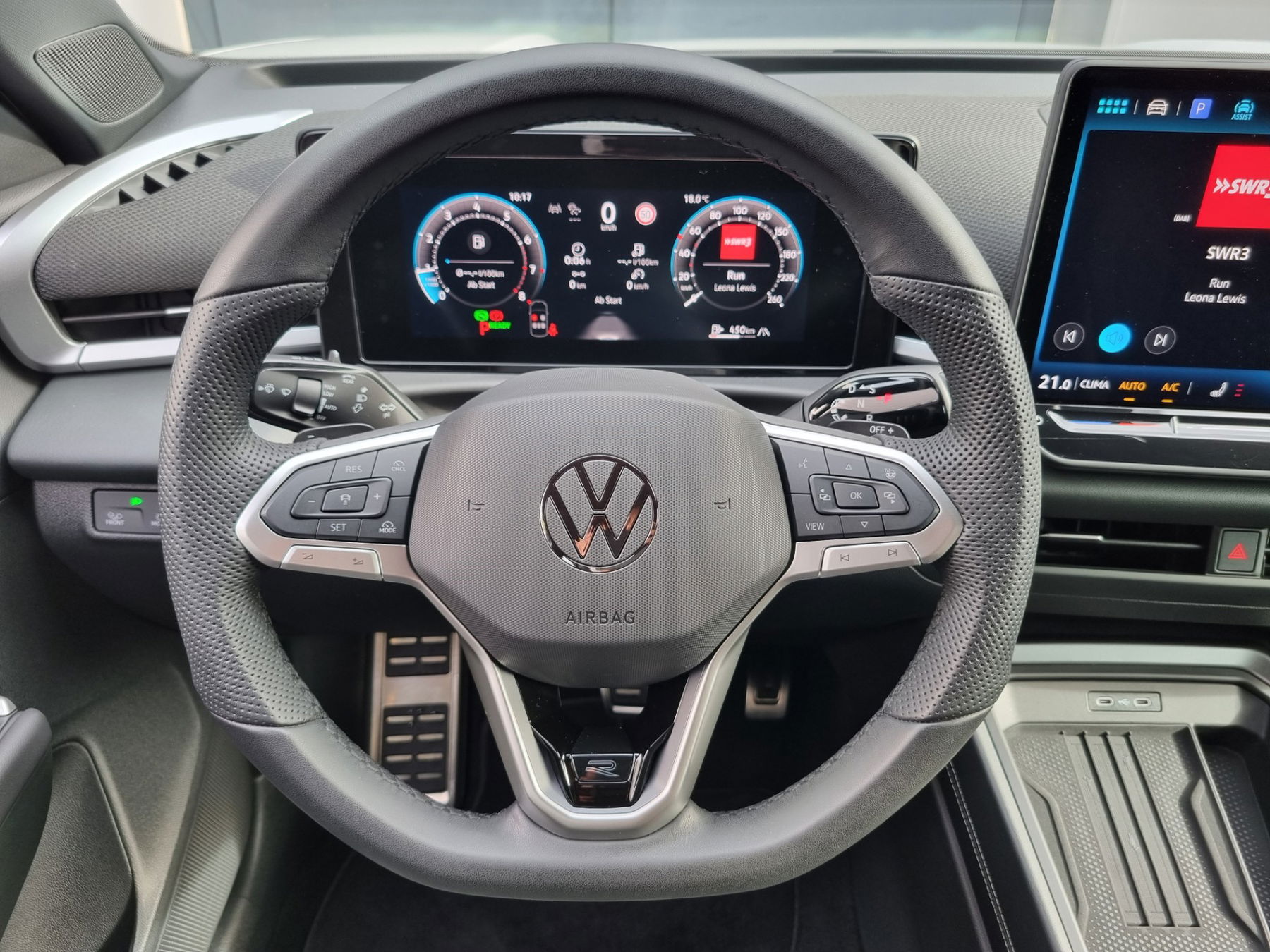 VW T-Roc 1.5 eTSI R-Line