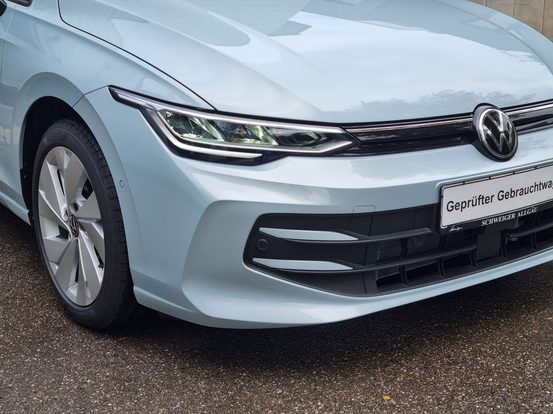 VW Golf 1.5 TSI Life + 5 J. Garantie