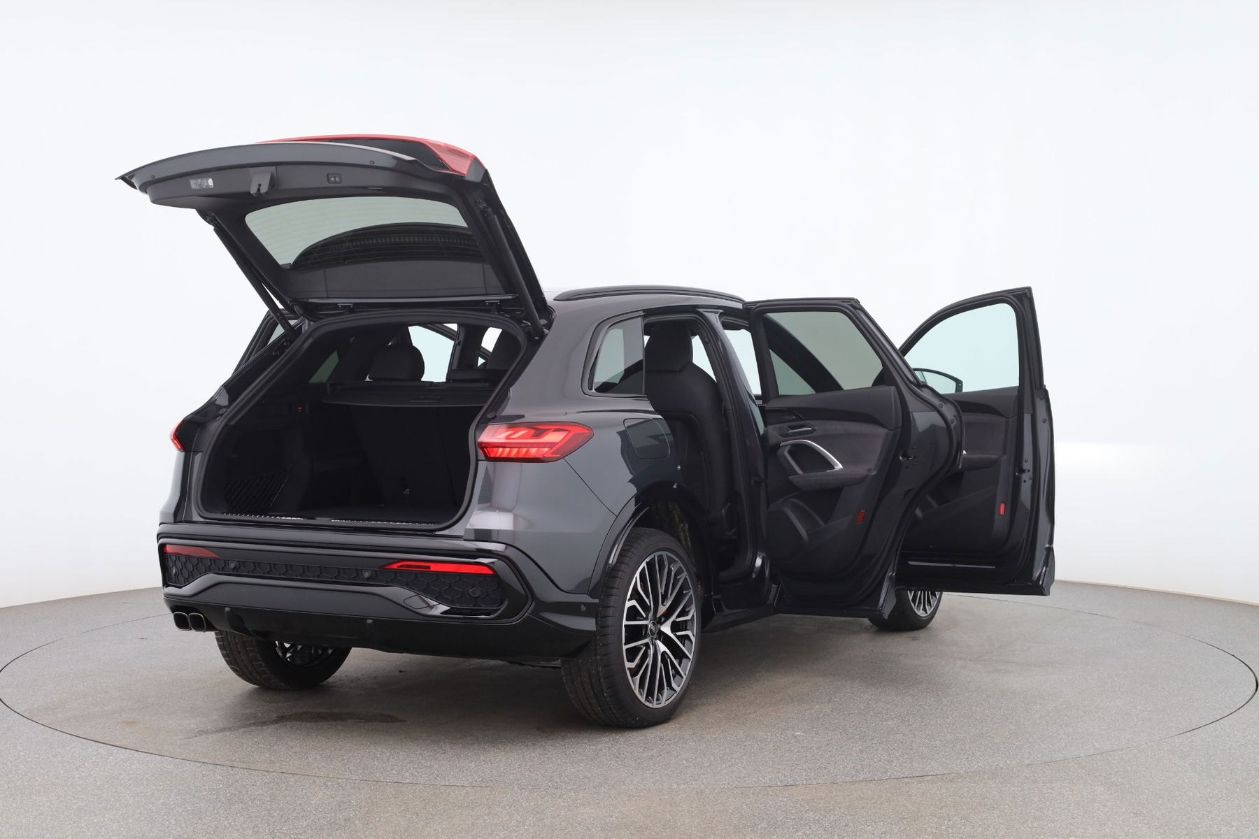 Audi Q5 SUV TDI quattro 150 kW null