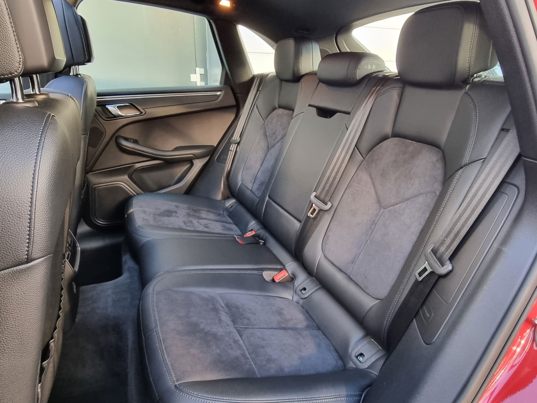 Porsche Macan null