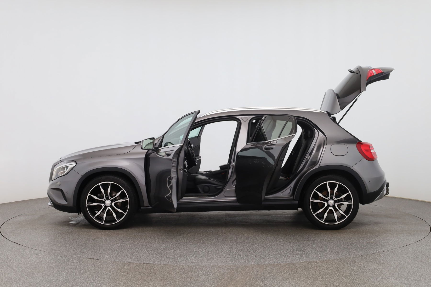 Mercedes-Benz GLA 220 CDI / d 4Matic null