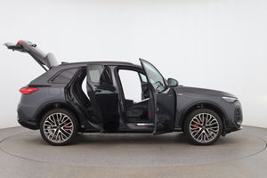 Audi Q5 SUV TDI quattro 150 kW null