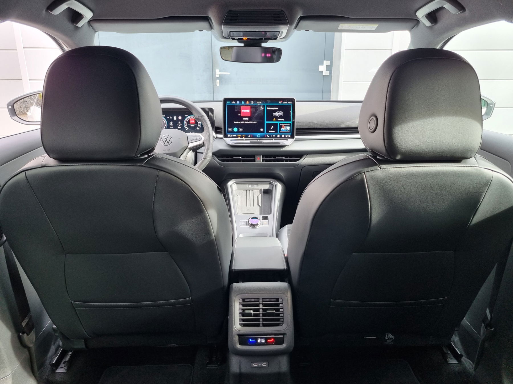 VW T-Roc 1.5 eTSI R-Line