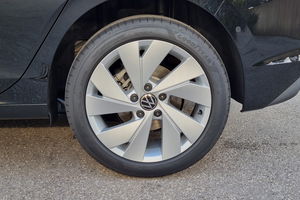 VW Golf 1.5 TSI Life + 5J. Garantie