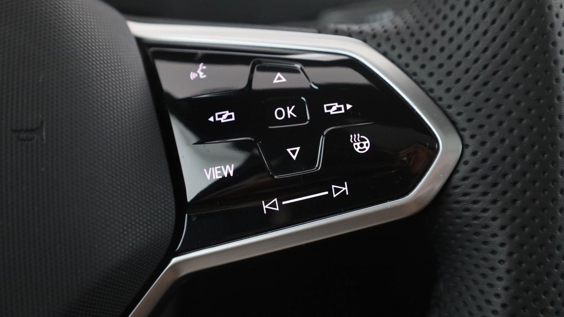 VW Tiguan R-Line TDI 4MOTION DSG null