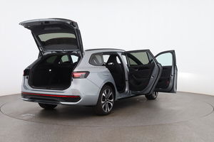 VW Passat Variant R-Line eHybrid 150 kW