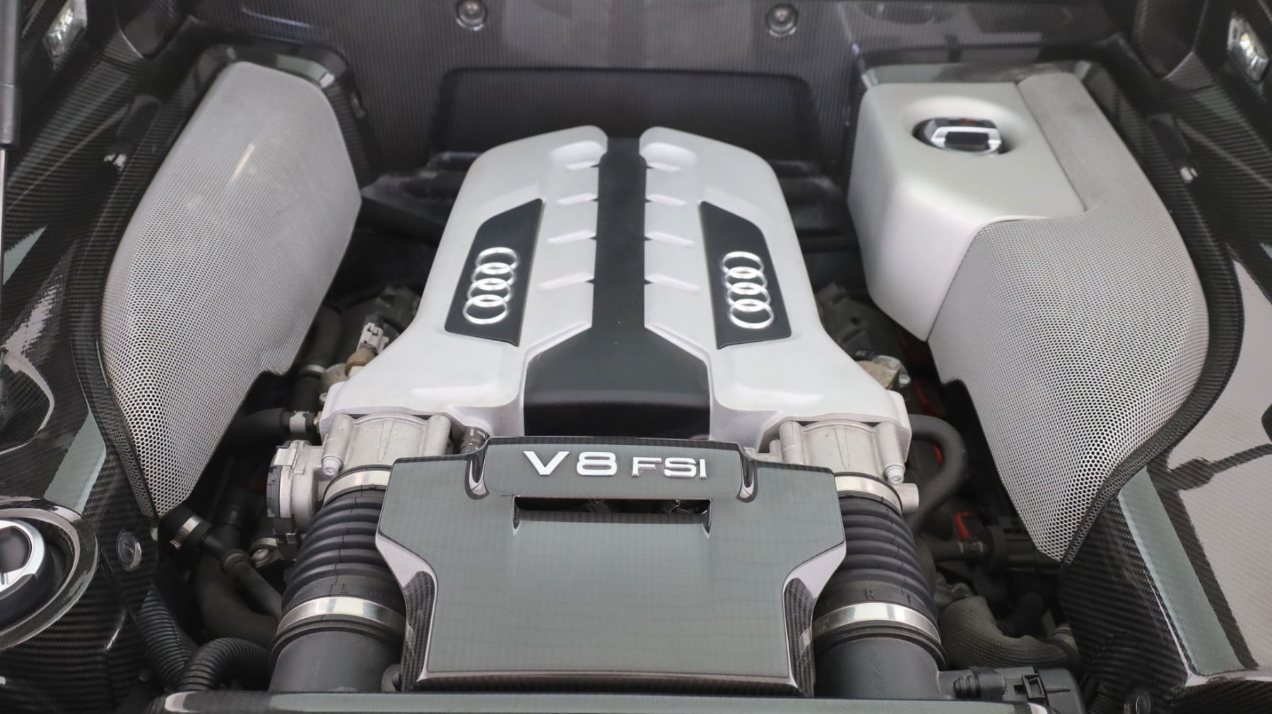Audi R8 4.2 quattro null