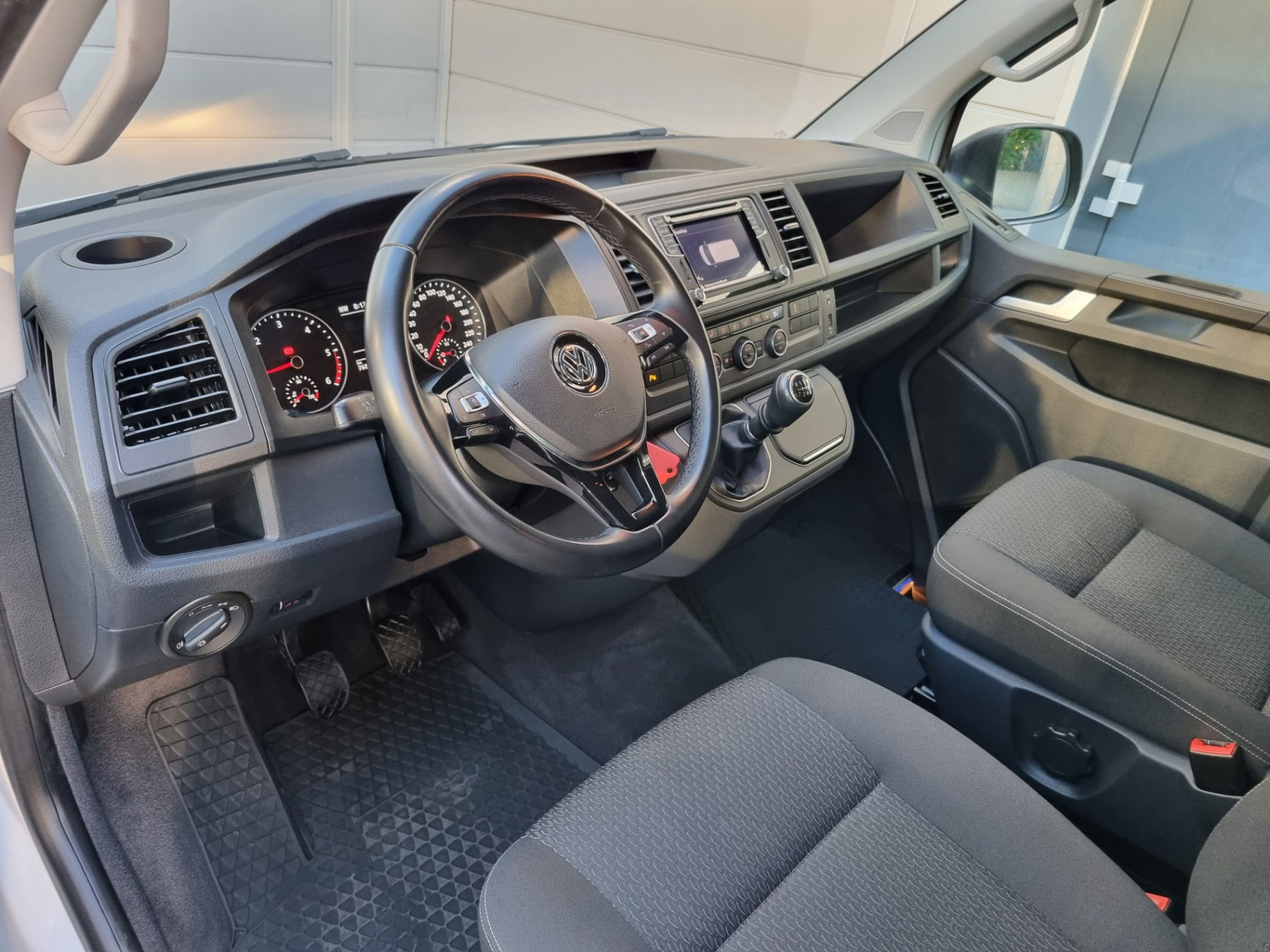 VW T6 2.0 TDI 4Motion Multivan Trendline (EURO 6d-T) null