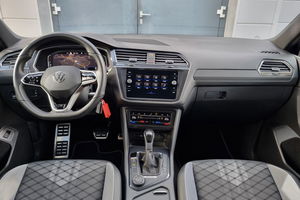VW Tiguan Allspace 2.0 TSI R-Line 4Motion