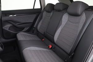 Skoda Superb Combi 2.0 TDI Selection null