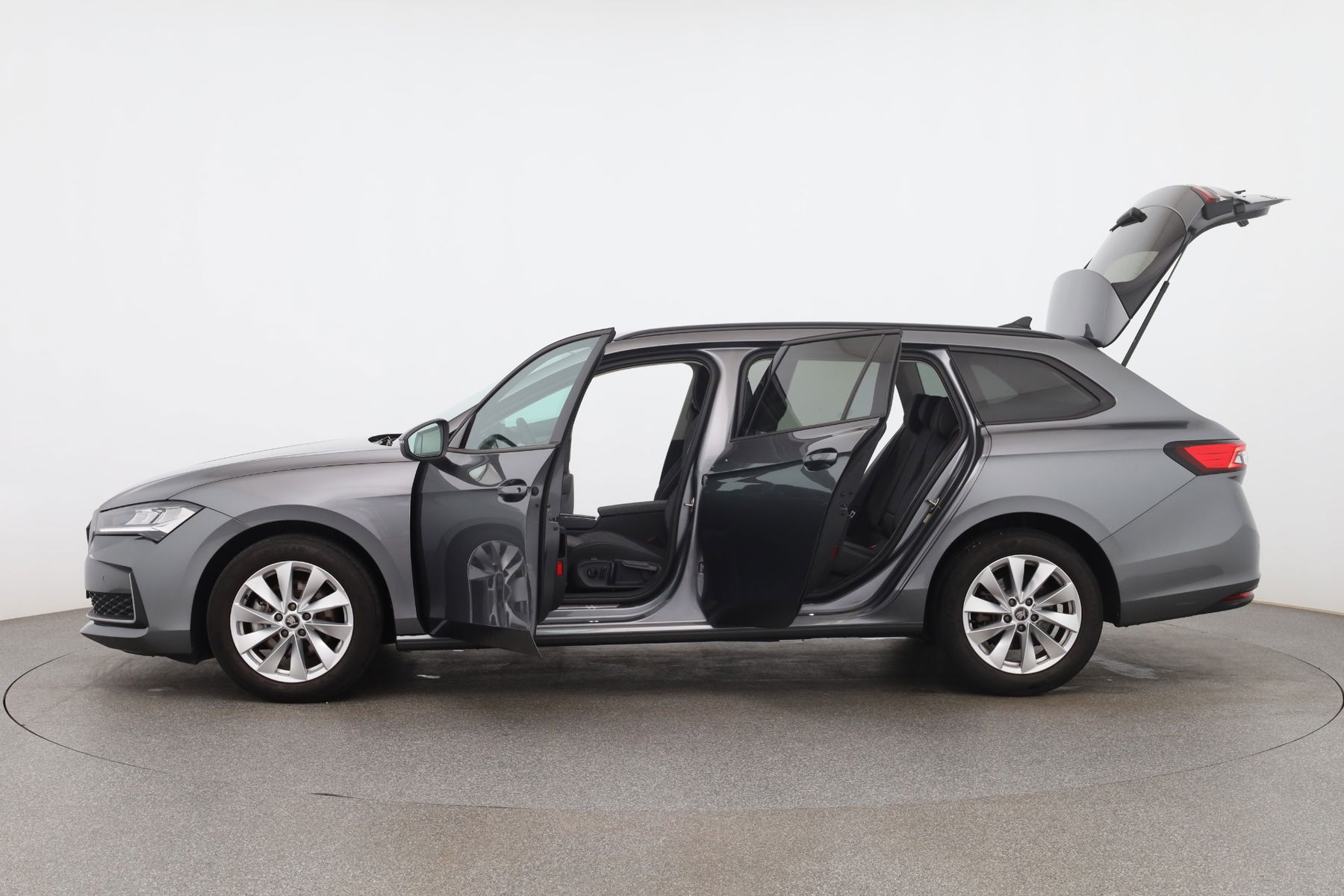 Skoda Superb Combi 2.0 TDI Selection null