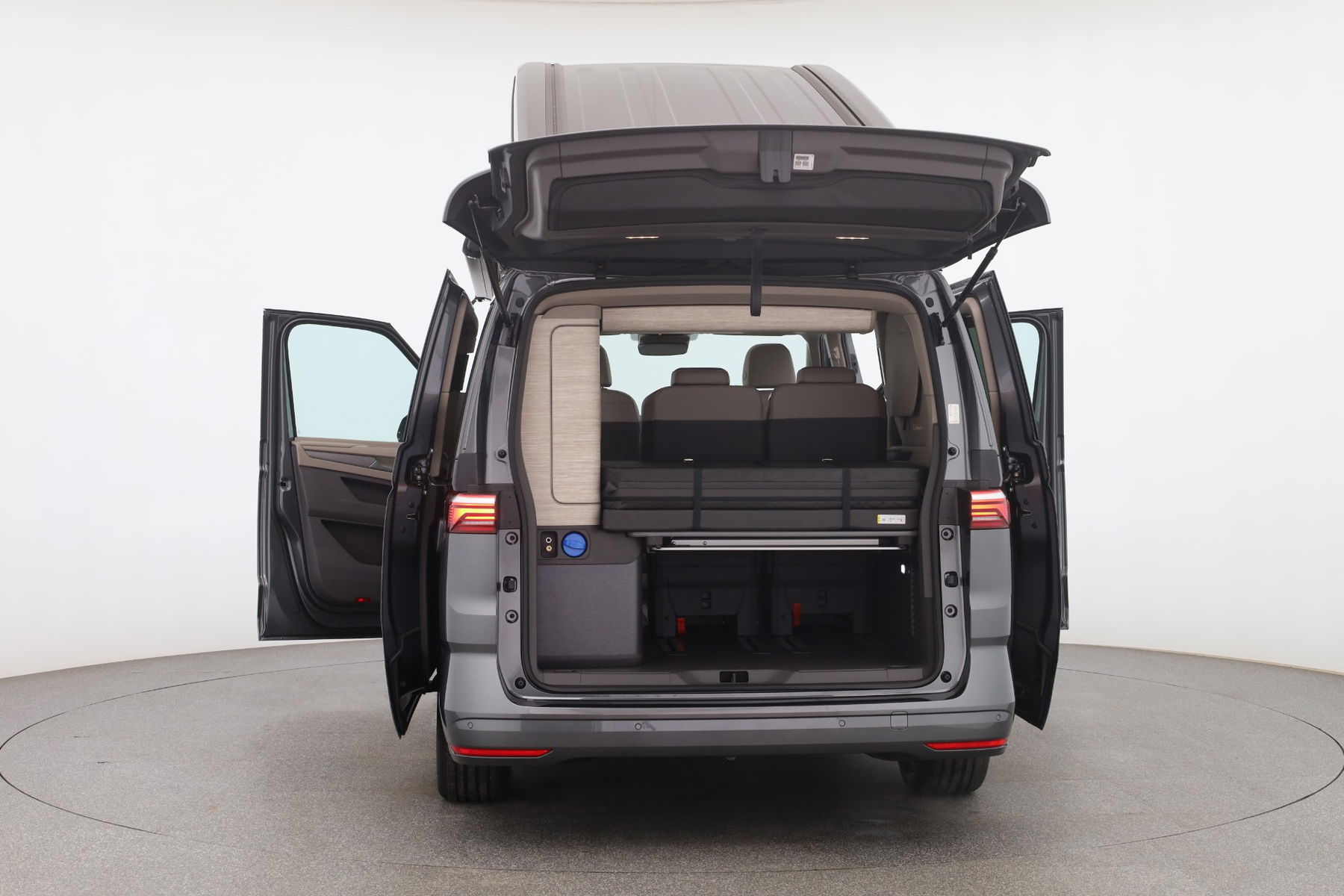California Ocean eHybrid 180 kW 4M