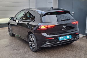 VW Golf VIII 1.5 TSI Life + AHK + 5J.G.+ Matrix + H&K