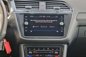 VW Tiguan Allspace 2.0 TSI R-Line 4Motion