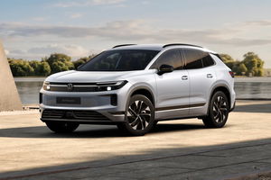 VW ID. Tiguan Life 220 kW - 77 kWh 4MOTION