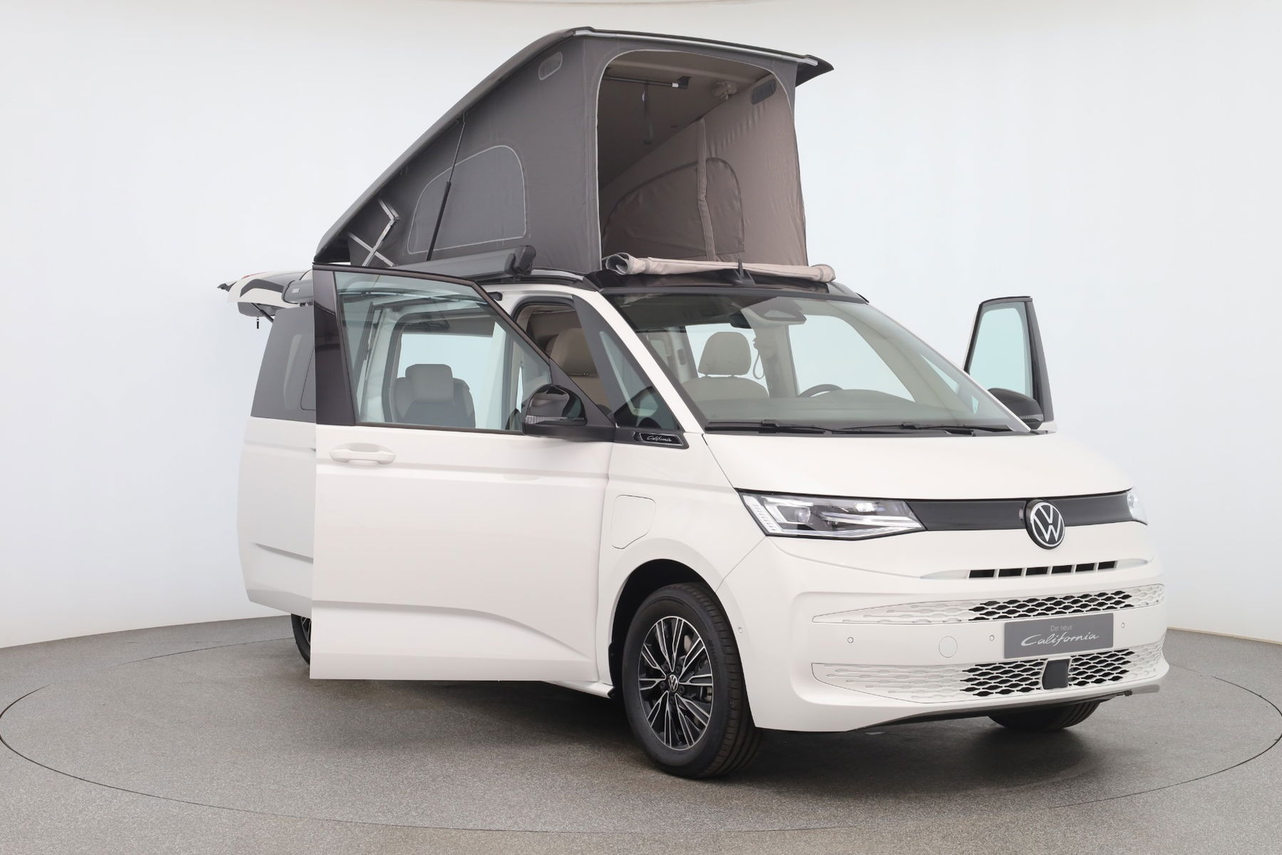California Beach Camper eHyb. 180 kW 4M
