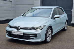 VW Golf 1.5 TSI Life + 5J. Garantie