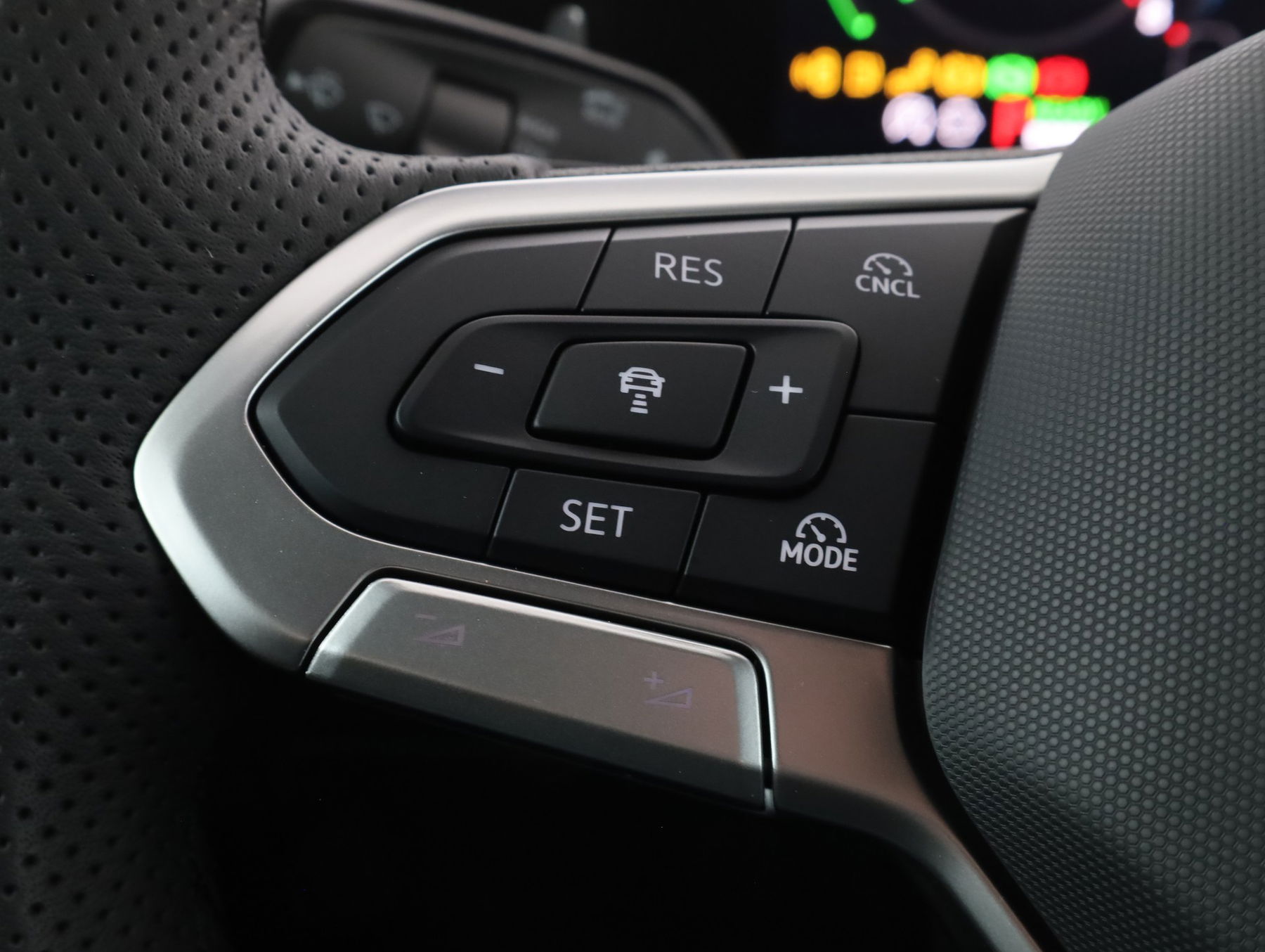 VW Passat Variant R-Line eHybrid 150 kW