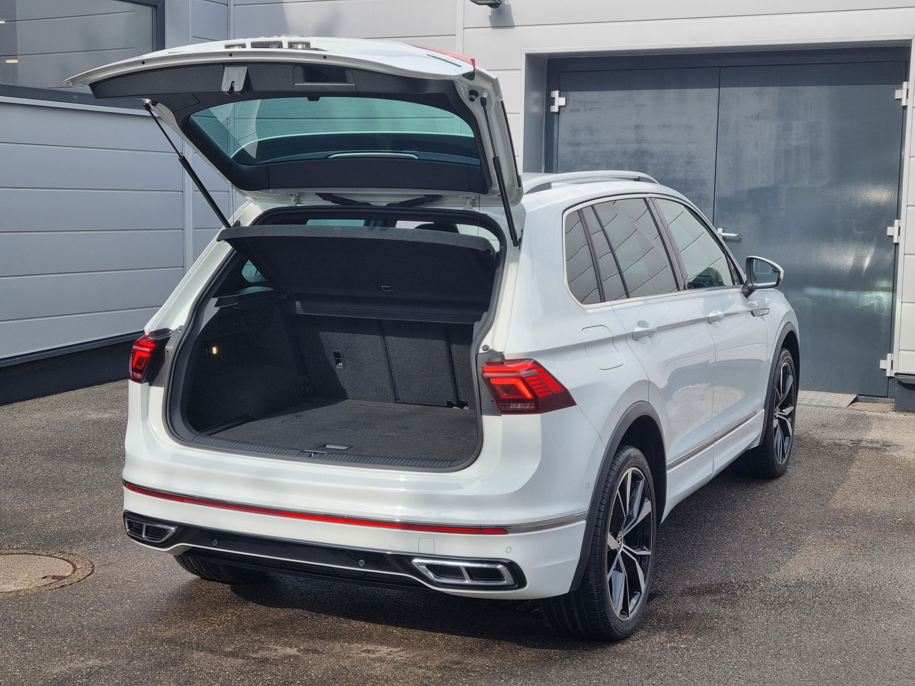 VW Tiguan 2.0 TDI R-Line 4Motion