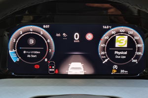 VW Golf 1.5 TSI Life + 5J. Garantie