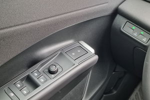 VW T-Roc 1.5 eTSI Life