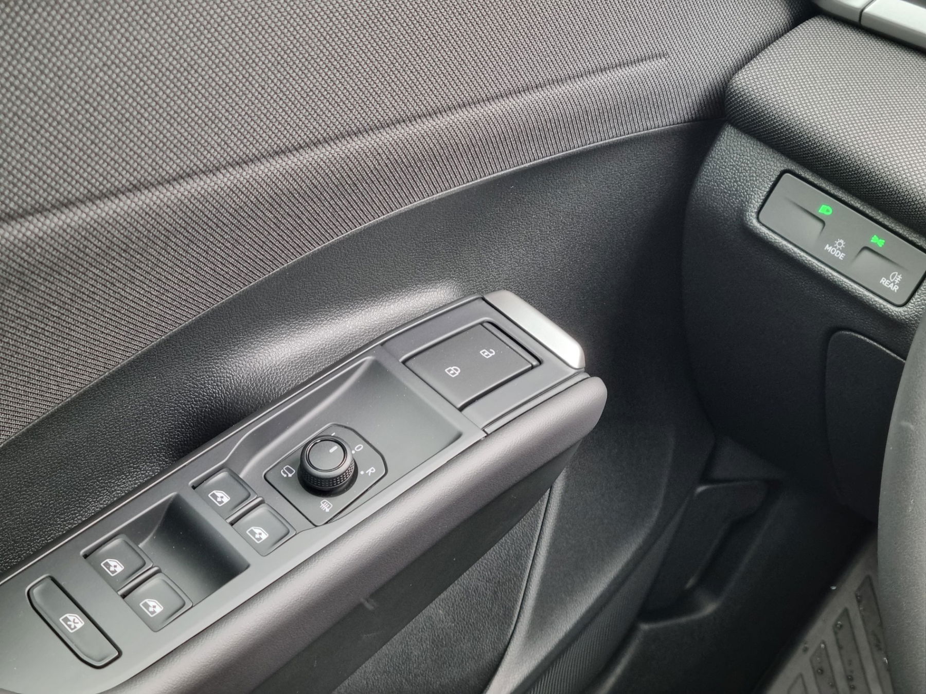 VW T-Roc 1.5 eTSI Life
