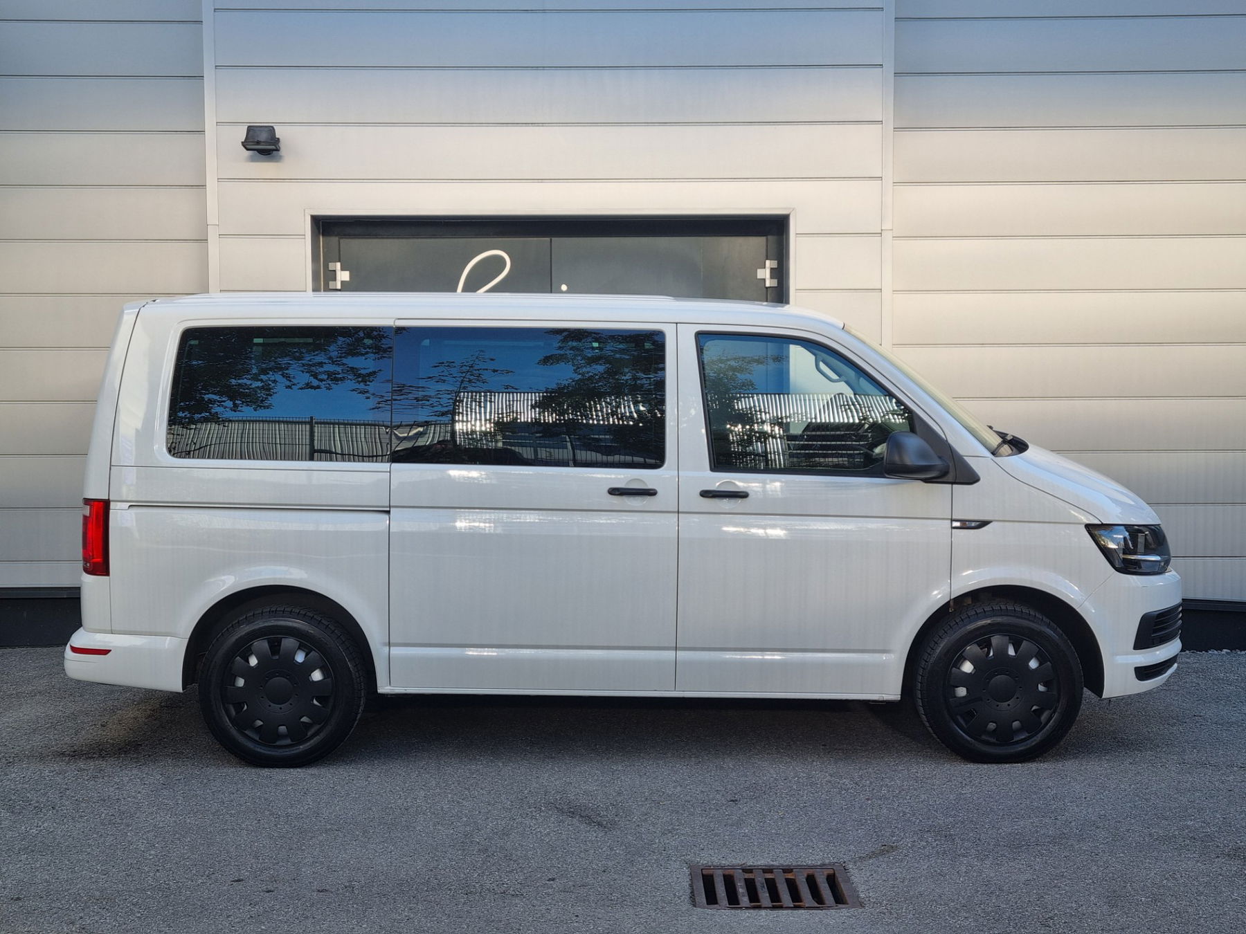 VW T6 2.0 TDI 4Motion Multivan Trendline (EURO 6d-T) null