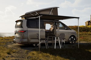 California Beach eHybrid 180 kW 4M - FACELIFT