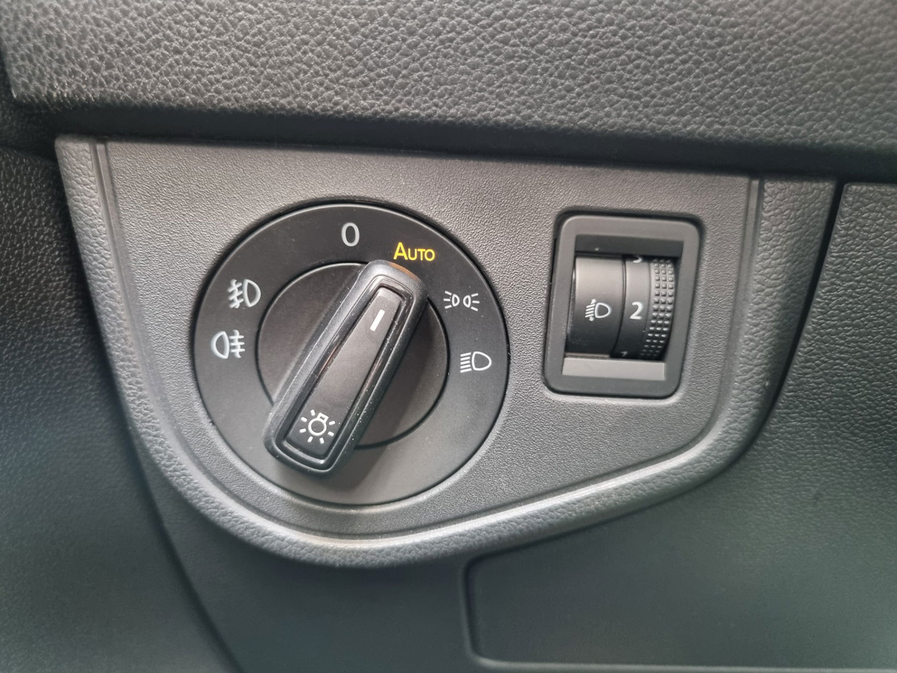 VW Taigo 1.0 TSI R-Line