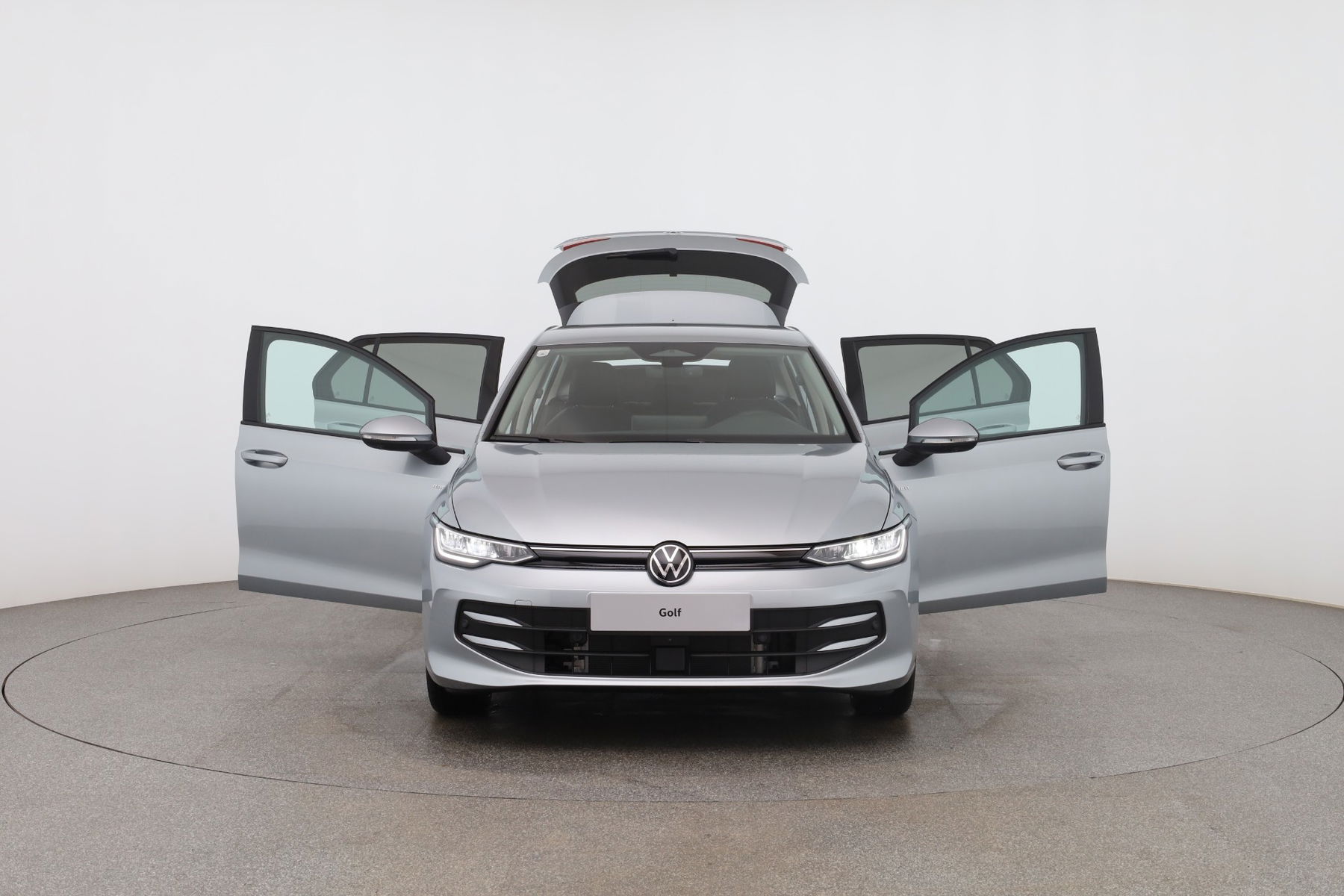 VW Golf Rabbit mHEV TSI DSG