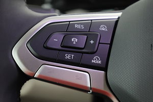Multivan Edition lang eHybrid 180 kW 4M