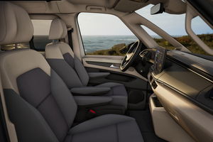California Beach eHybrid 180 kW 4M - FACELIFT