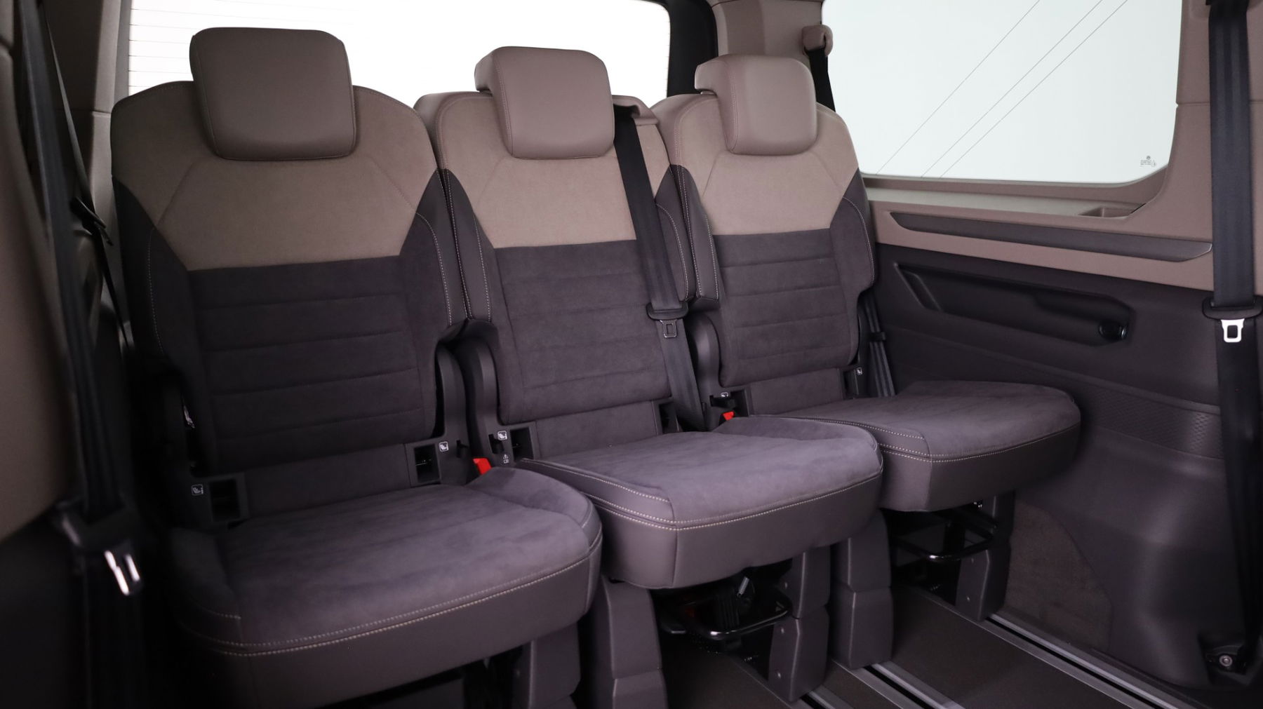 Multivan Edition lang eHybrid 180 kW 4M