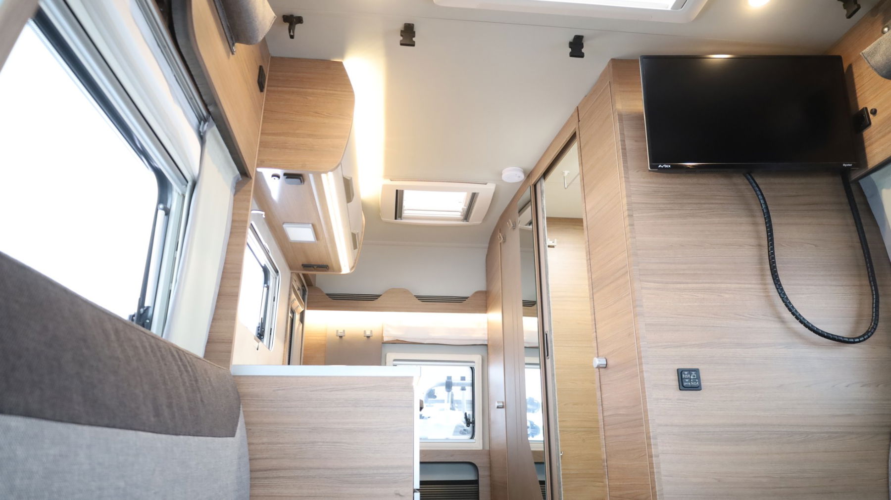 KNAUS TOURER VAN 500 LT VANSATION