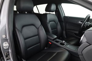 Mercedes-Benz GLA 220 CDI / d 4Matic null