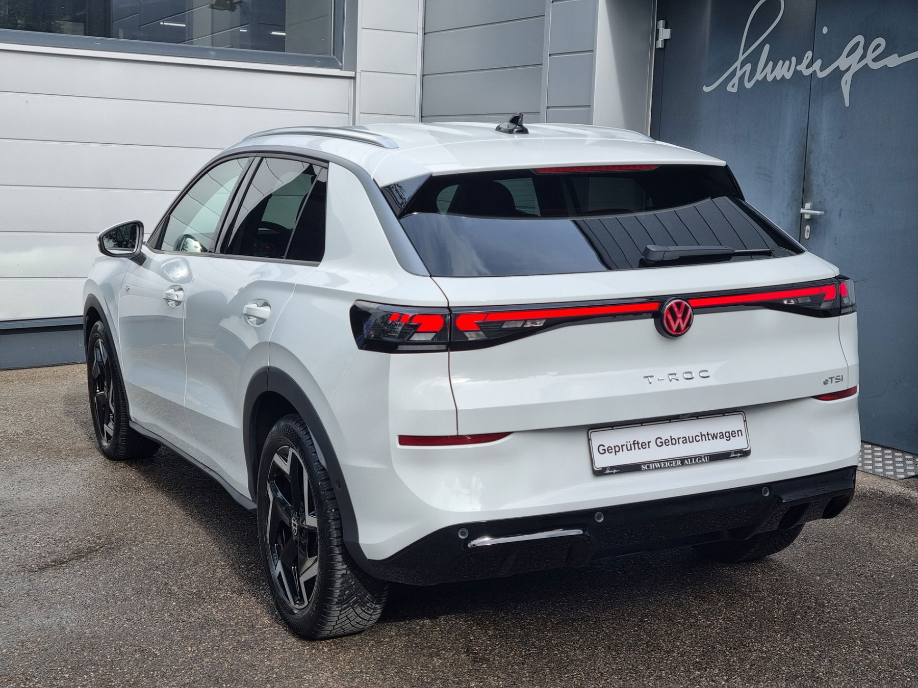 VW T-Roc 1.5 eTSI R-Line