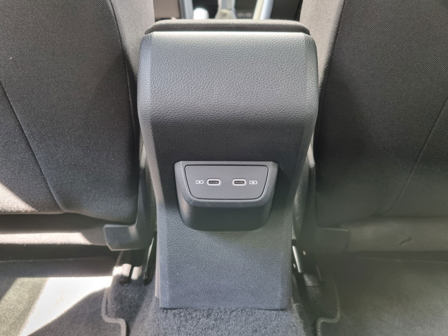 VW Taigo 1.0 TSI R-Line